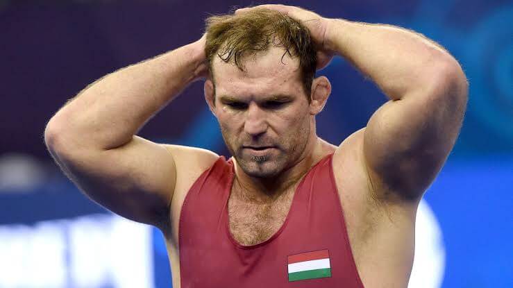 Aki élsportoló szinten mozog, élsportoló szintű regenerációt érdemel. 4 athlete kissbalazs